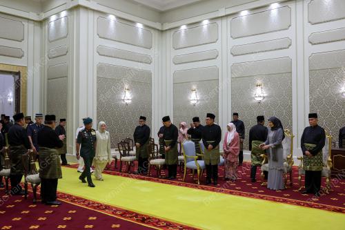 AL-SULTAN ABDULLAH RI'AYATUDDIN AL-MUSTAFA BILLAH SHAH