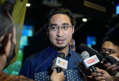 SENATOR WAN AHMAD FAYHSAL AHMAD KAMAL