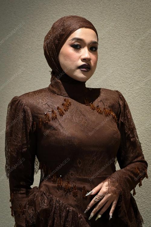 ERNIE ZAKRI