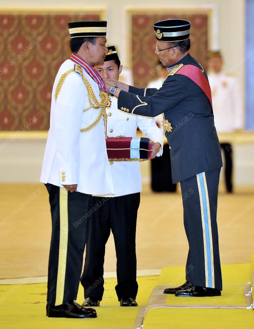 KL15_26092012_AGONG