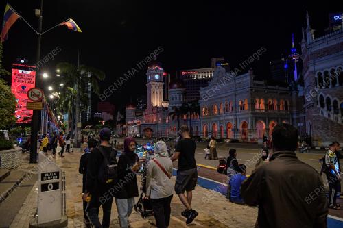 TINJAUAN AKTIVITI HUJUNG MINGGU