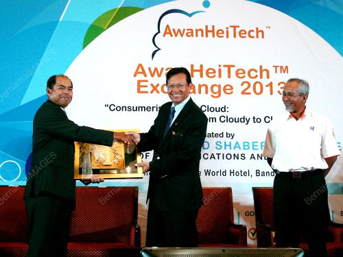 KL15_27062013_AWAN_HEITECH3