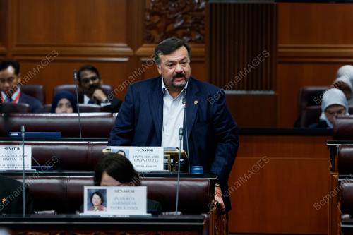 DATUK SERI AMIR HAMZAH AZIZAN