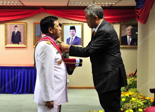 PANGLIMA ANGKATAN TENTERA