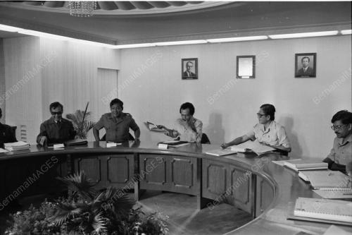DR RAIS YATIM