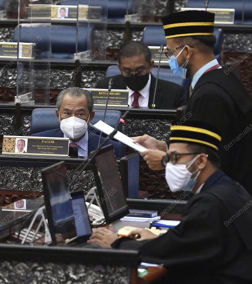 TAN SRI MUHYIDDIN YASSIN
