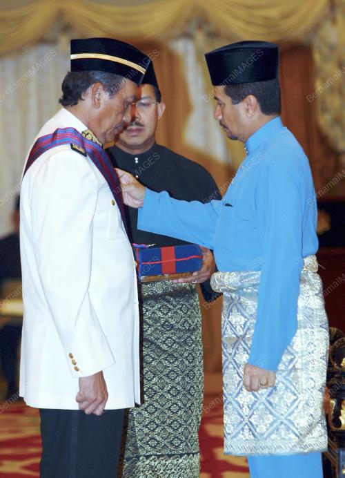 TUANKU MIZAN ZAINAL ABIDIN