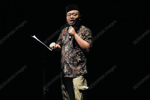 PEMENTASAN KLPAC UNTUK MEMPERINGATI 'PENYAIR RAKYAT' USMAN AWANG