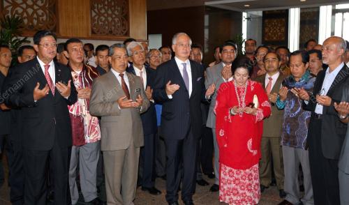 NAJIB TUN RAZAK