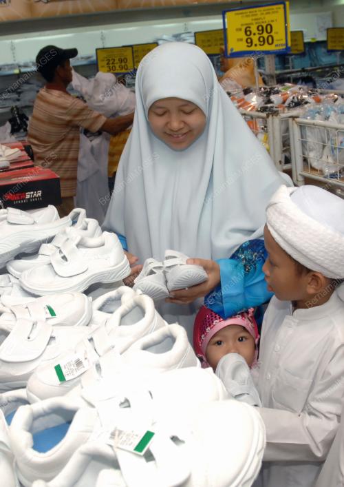KEMBALI KE SEKOLAH