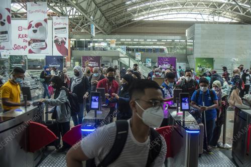 TINJAUAN DI KTMB KL SENTRAL