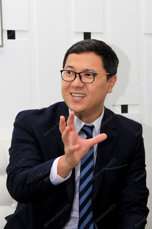 KL15_30082018_EMBASSY_KYRGYZ