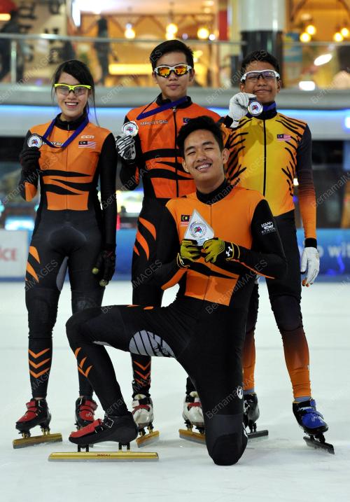 KL15_30092015_ICE_SKATING