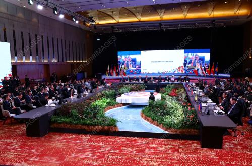 MESYUARAT MENTERI-MENTERI PERTAHANAN ASEAN KE 19