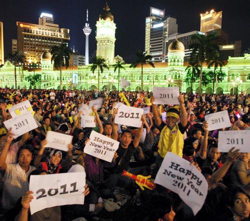 MALAM AMBANG TAHUN 2011