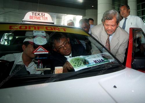 KL16-16_10_2000PELEKAT_TEKSI_14012016