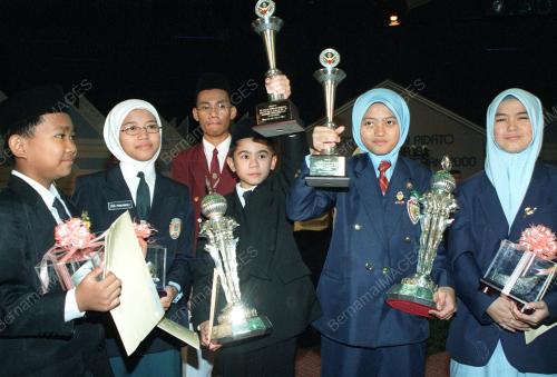KL16-17_08-200_PIDATO_PERDANA_12012016