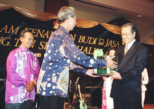 KL16-18_02_2001_PM-HADIAH_19012016