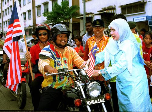 KL16-26_08_2000_ZAHARAH_BEN_12012016