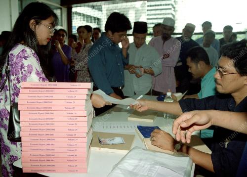 KL16-27_10_2000_BELI_BUKU_14012016