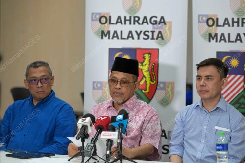 DATUK SERI DR SHAHIDAN KASSIM