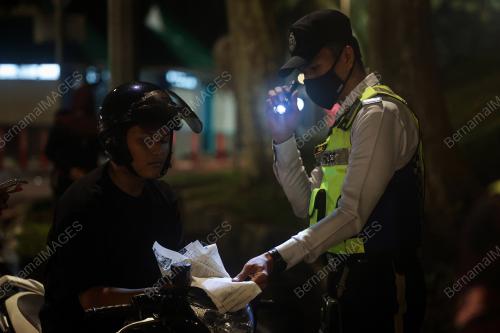 OPERASI AMBANG MERDEKA