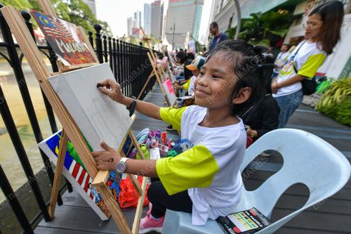 KINDER ARTS BY SPECIAL ARTISTS