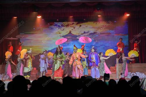 TEATER MUZIKAL SULALATUS SALATIN 2.0
