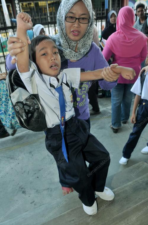 KL16_02012013_SEKOLAH