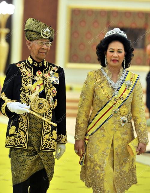 KL16_02062012_AGONG