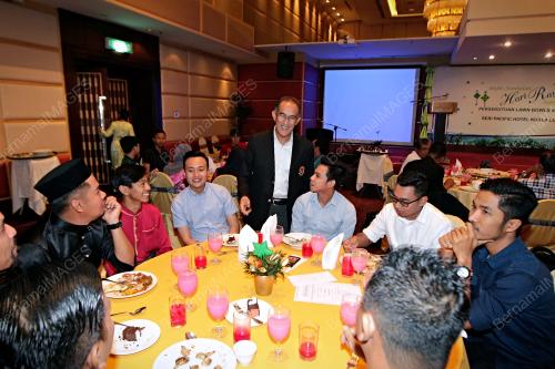 KL16_02072017_PLBM_BN201707018176