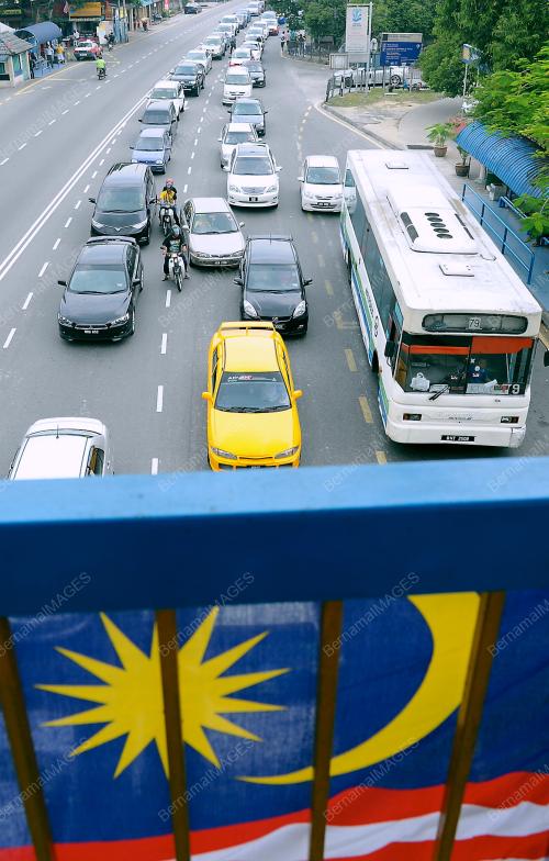KL16_02092012_DERETAN