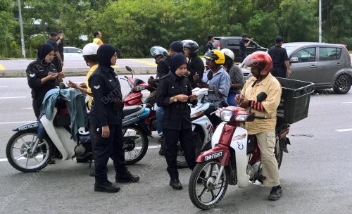 KL16_02112016_OPERASI