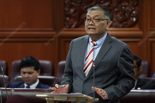 DATUK SERI DR SHAMSUL ANUAR NASARAH
