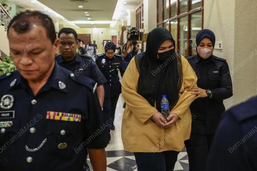 SITI BAINUN AHD RAZALI