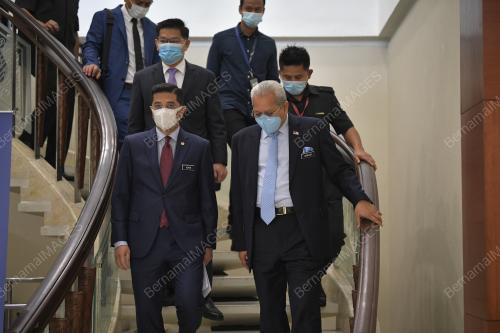 DATUK SERI MOHAMED AZMIN ALI