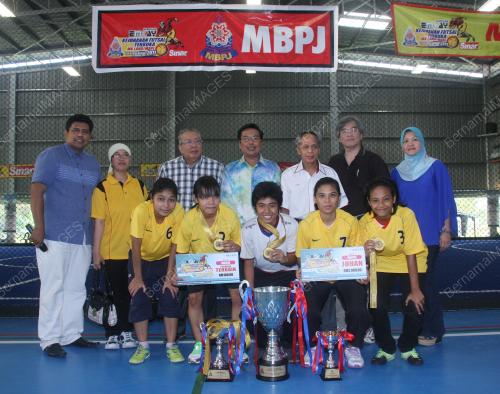 DATUK MOHD ROSLAN SAKIMAN