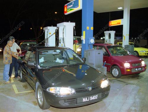 KL16_04022016_BUDGET_PETROL