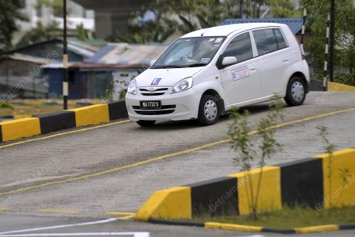 KL16_04042018_SEKOLAH_MEMANDU_BN201804125018