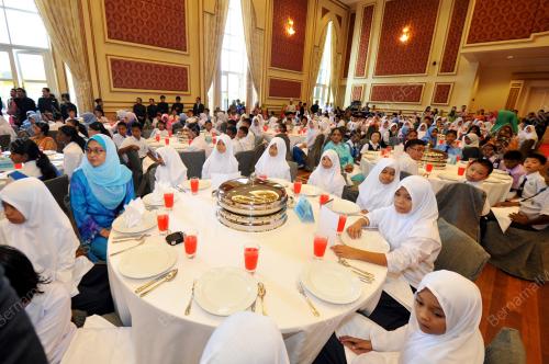 KL16_04062013_PERMAISURI