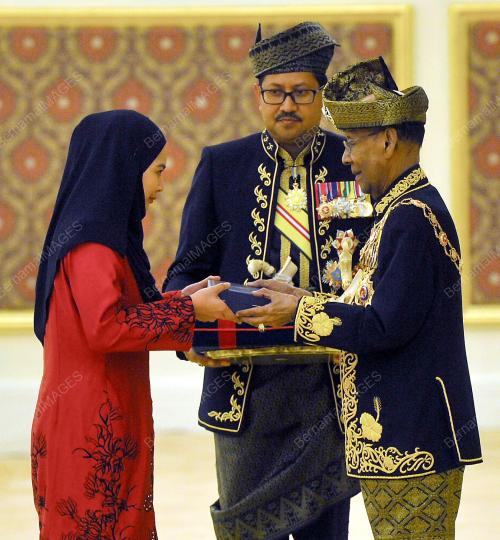 KL16_04062016_AGONG