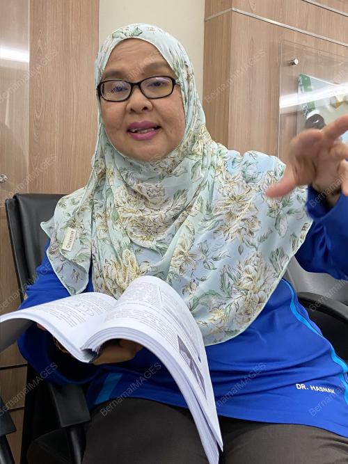 PROF MADYA DR HASNAH TORAN