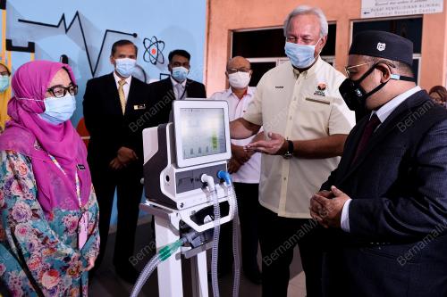 SUMBANGAN MESIN VENTILATOR DAN KIT UJIAN COVID-19