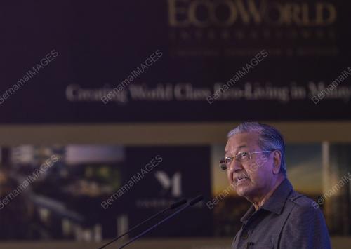 KL16_04112018_PM_BN201811022603