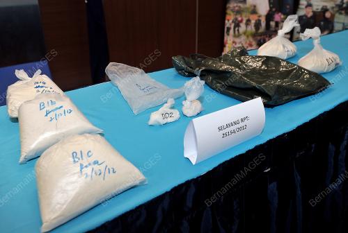 KL16_04122012_DADAH