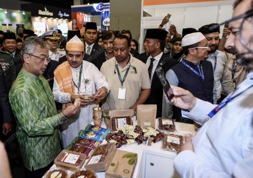 KL16_05042019_AGONG_BN201904045600