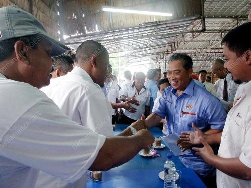 TAN SRI MUHYIDDIN YASSIN