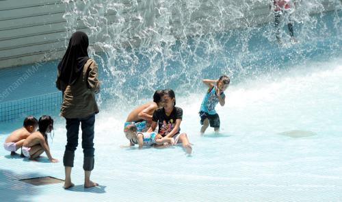 KL16_05102016_ANAK_MANDI
