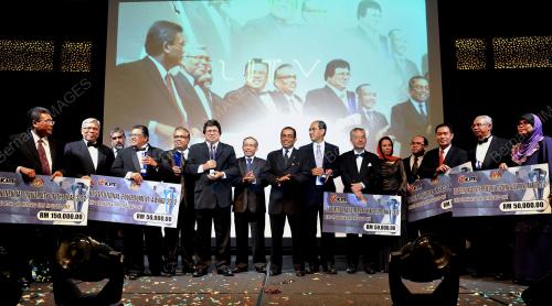 KL16_05122012_ANUGERAH_PERDANA