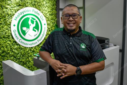 HAIRULAZIM MAHMUD